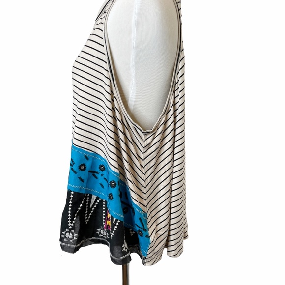 Free People We The Free North South Mock Neck Tank - Picture 3 of 14